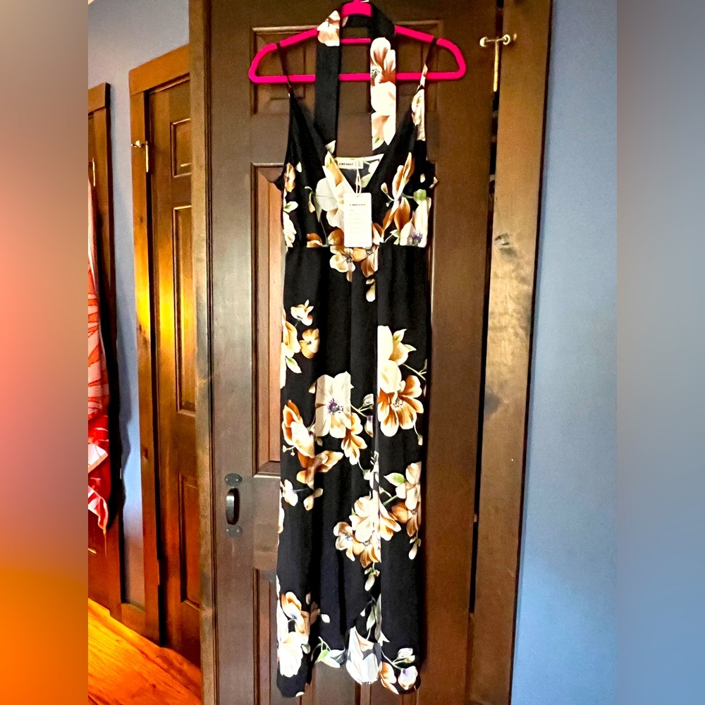 Beautiful sun dress size M